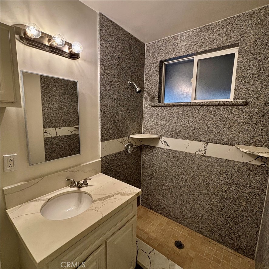 885 San Jacinto Property Photo 16