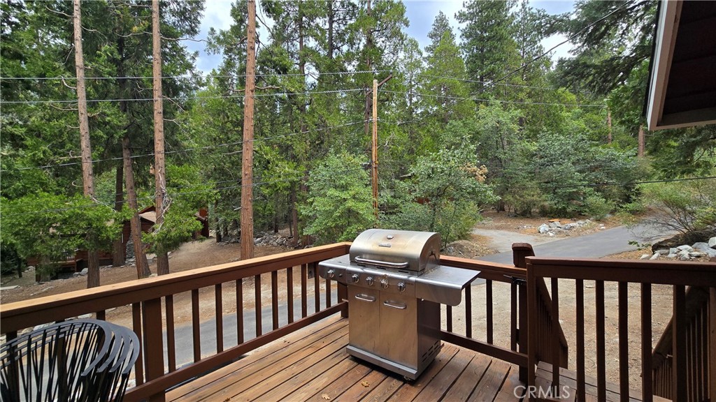 9256 Wood Property Photo 3