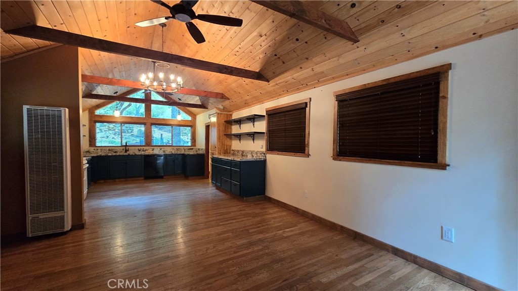 9256 Wood Property Photo 8
