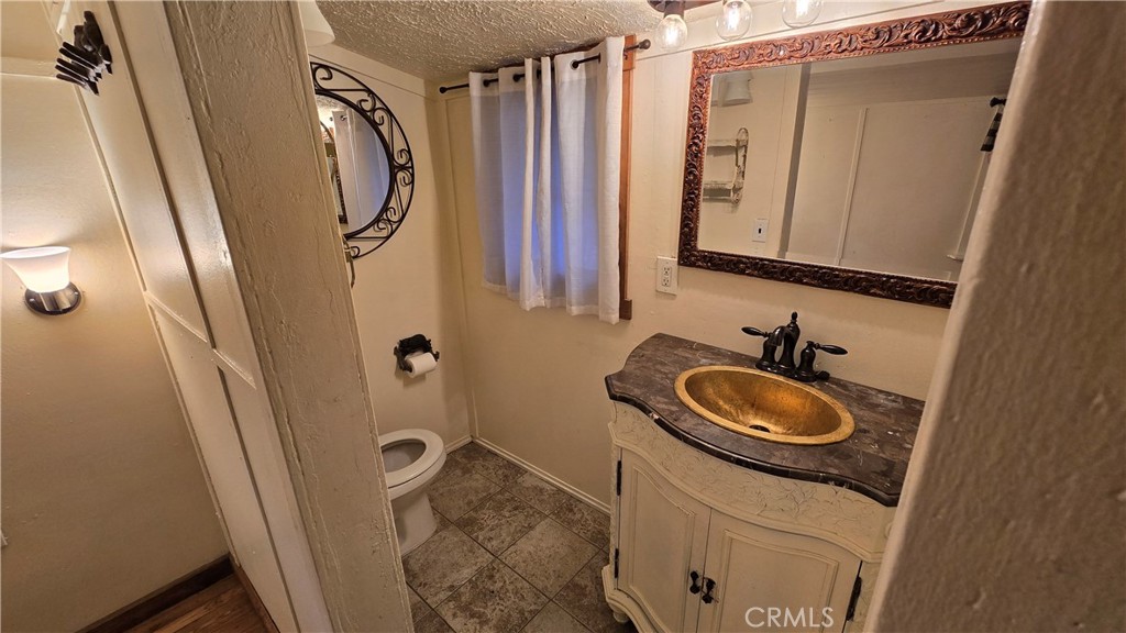 9256 Wood Property Photo 10
