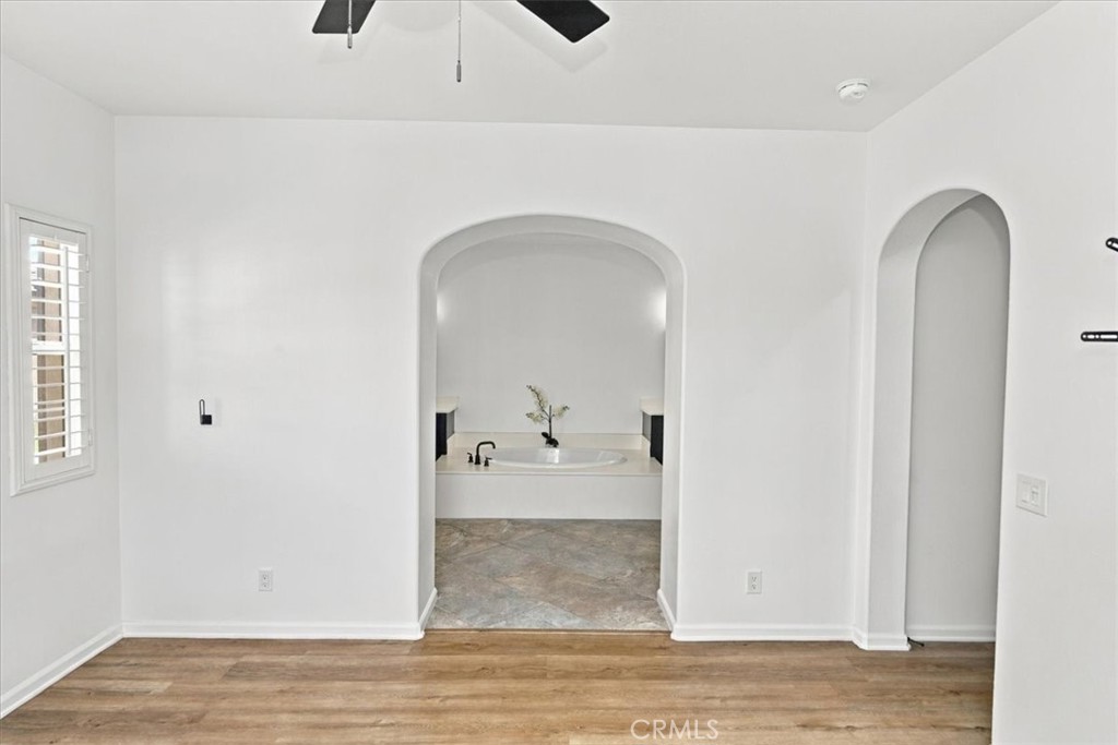4433 Owens Property Photo 32