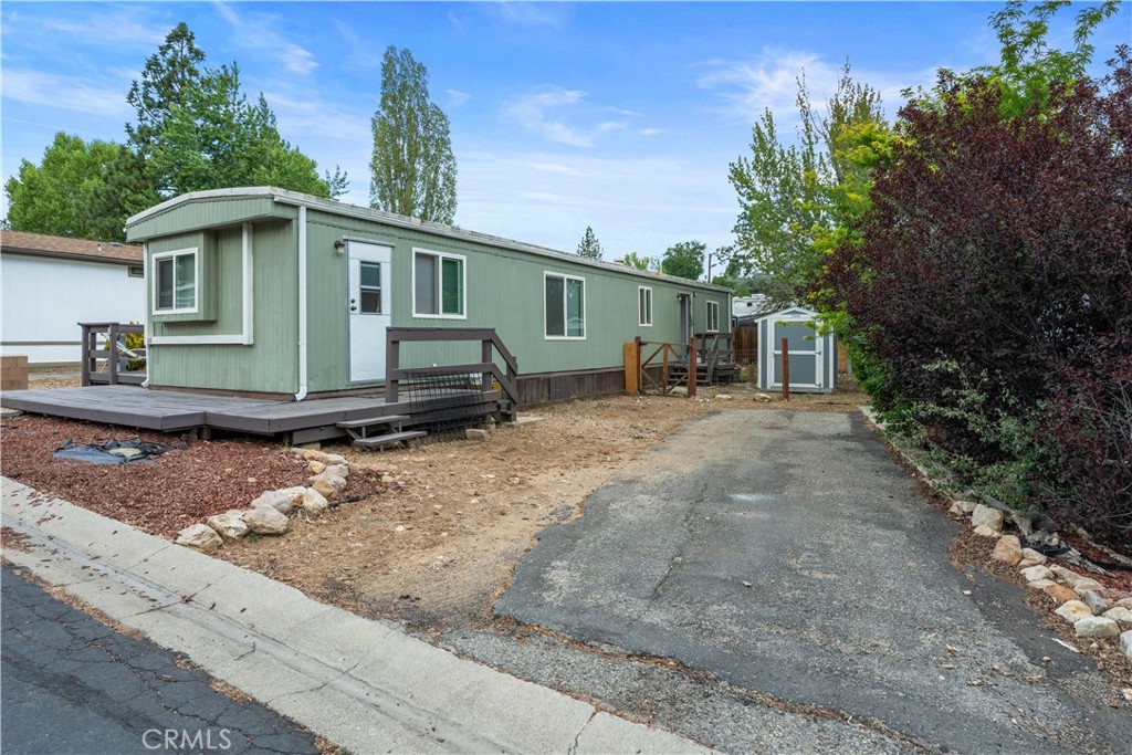 391 Montclair Property Photo 4