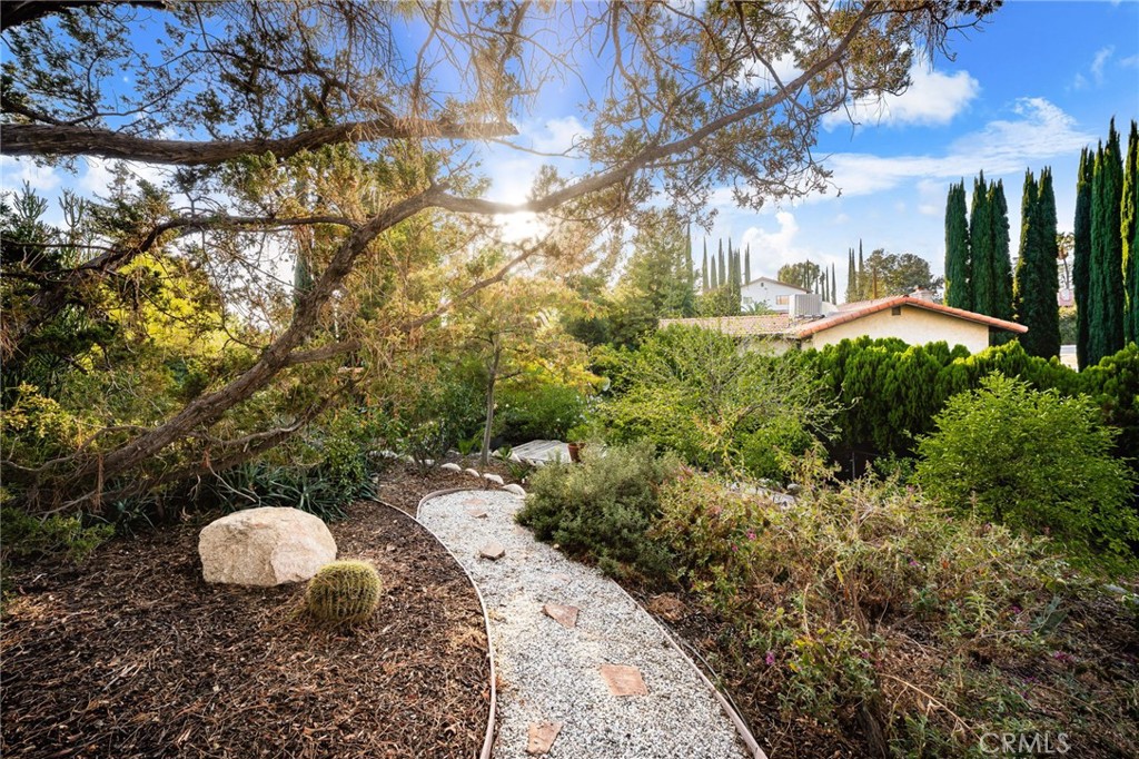 662 Valley View Property Photo 38
