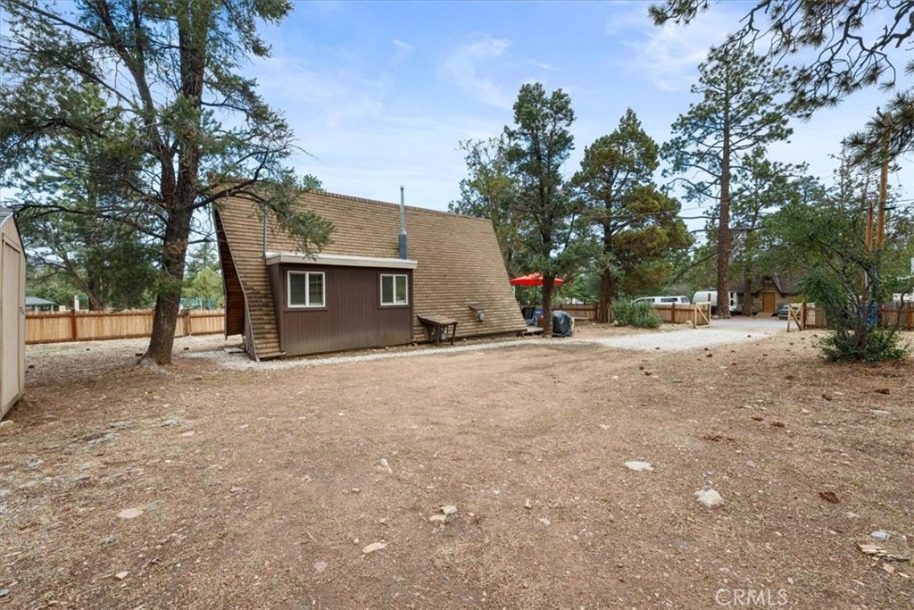 108 Pine Property Photo 17