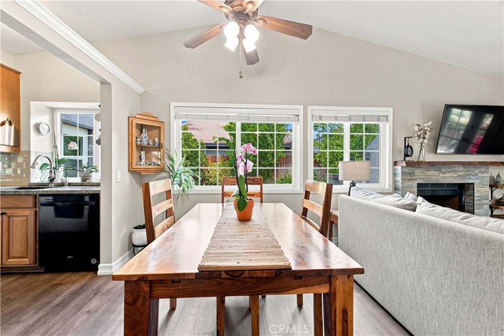 1116 Oregon Trail Property Photo 4