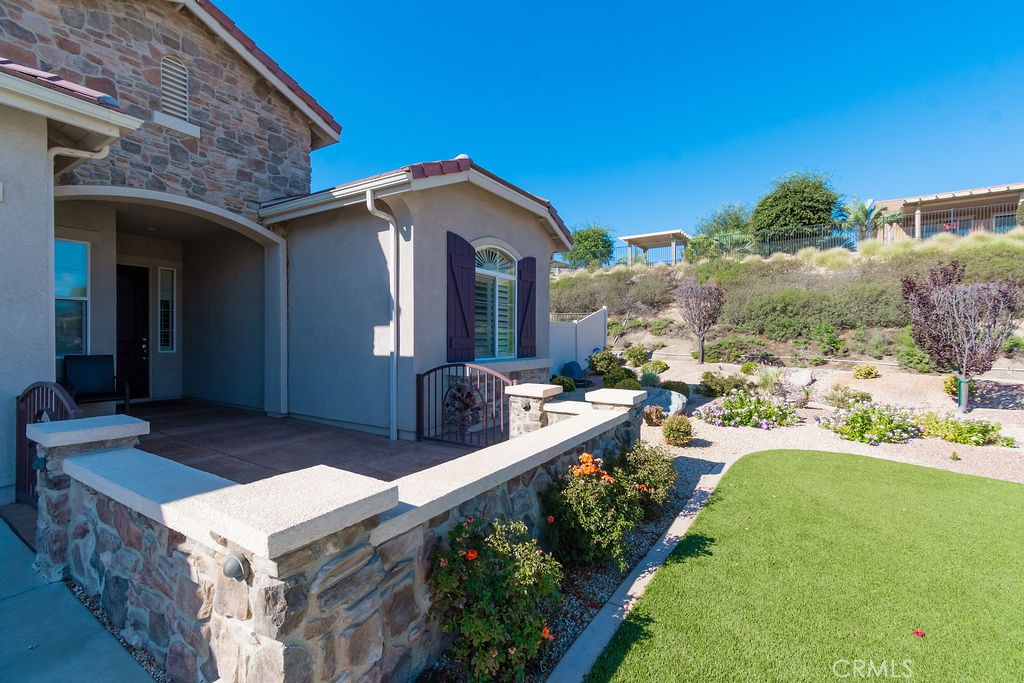 1575 Humboldt Peak Property Photo 7