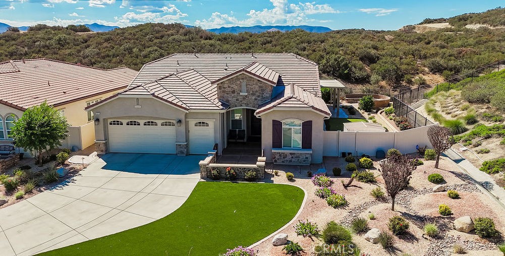 1575 Humboldt Peak Property Photo 40