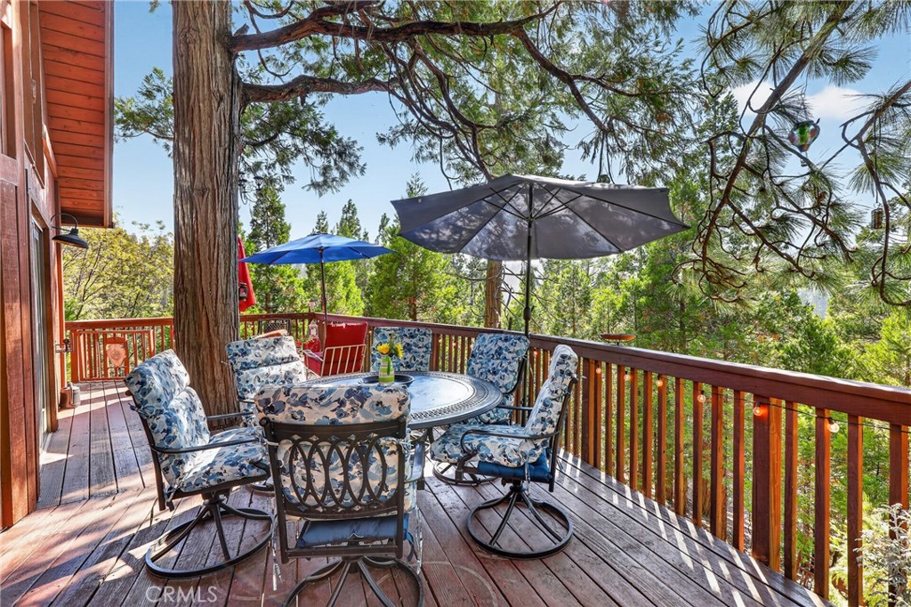 374 Grass Valley Road Property Photo 4