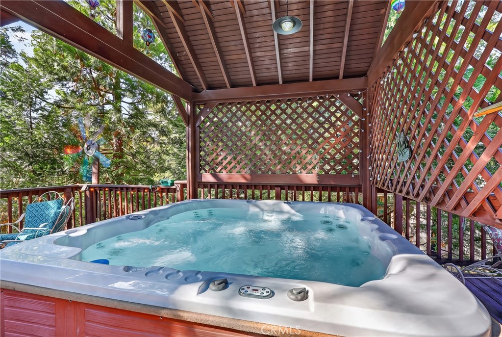 374 Grass Valley Road Property Photo 4
