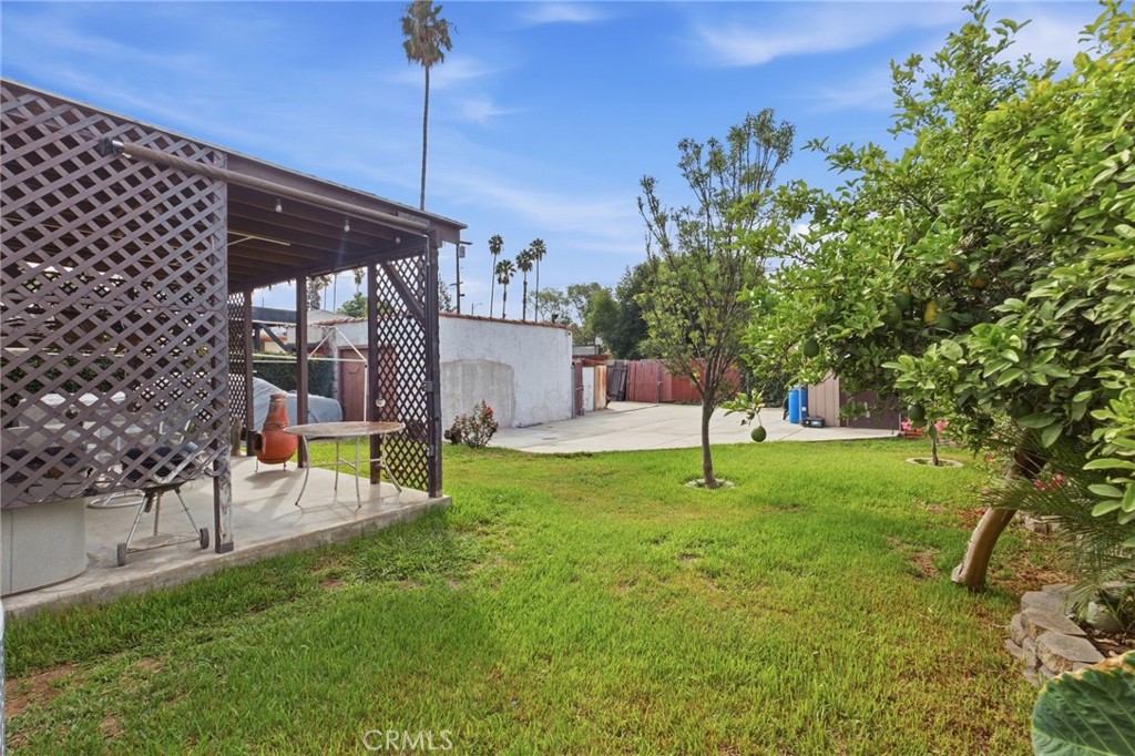 2022 Blenheim Property Photo 29