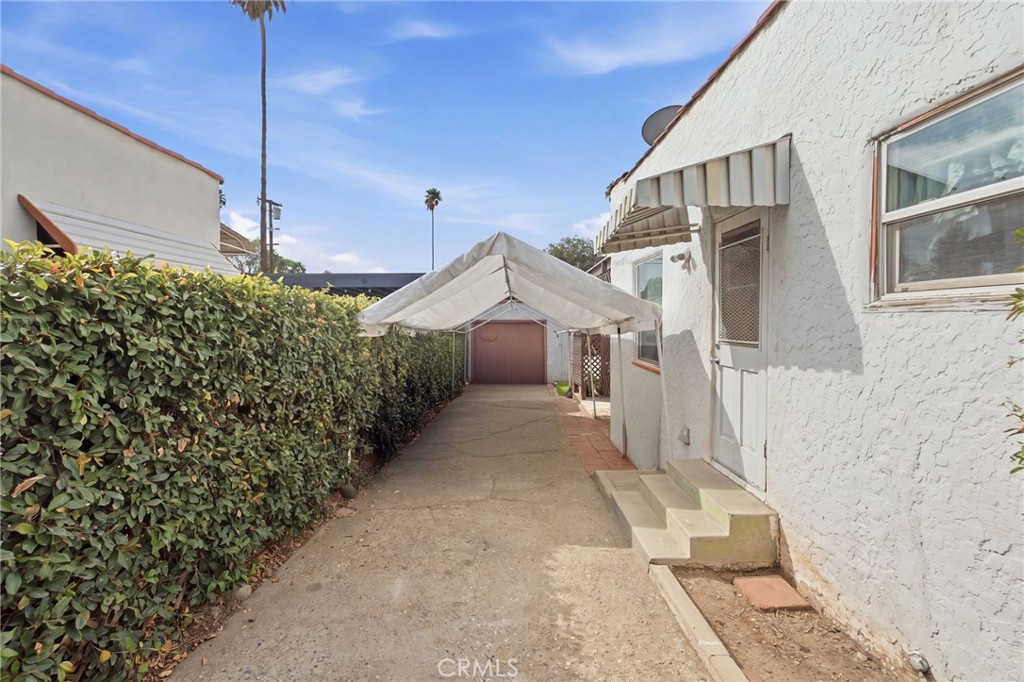 2022 Blenheim Property Photo 48
