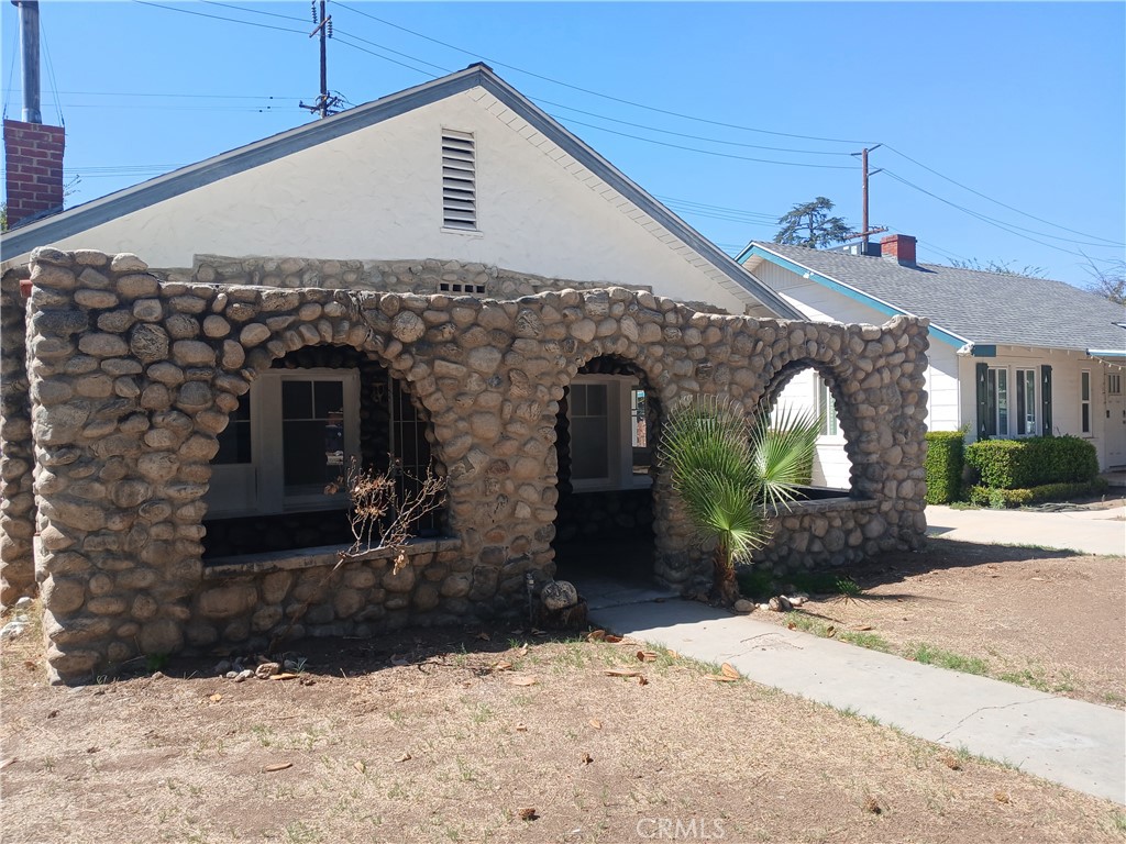 701 11th Street Property Photo 1