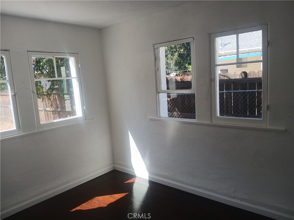 701 11th Street Property Photo 8