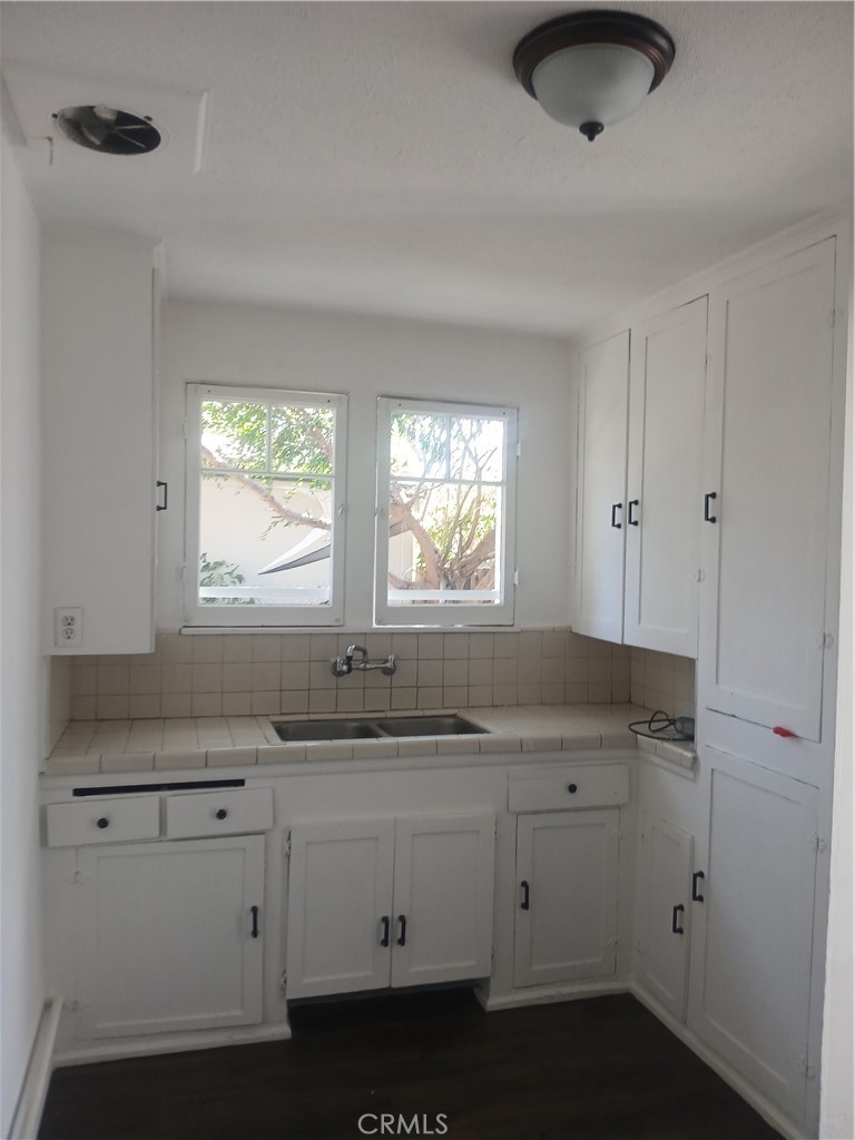 701 11th Street Property Photo 9