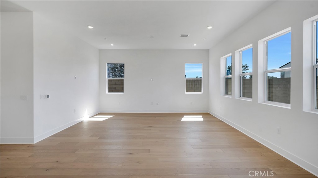 201 Briar Moon Property Photo 14