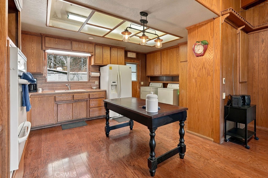 23672 Rocky Dell Property Photo 6