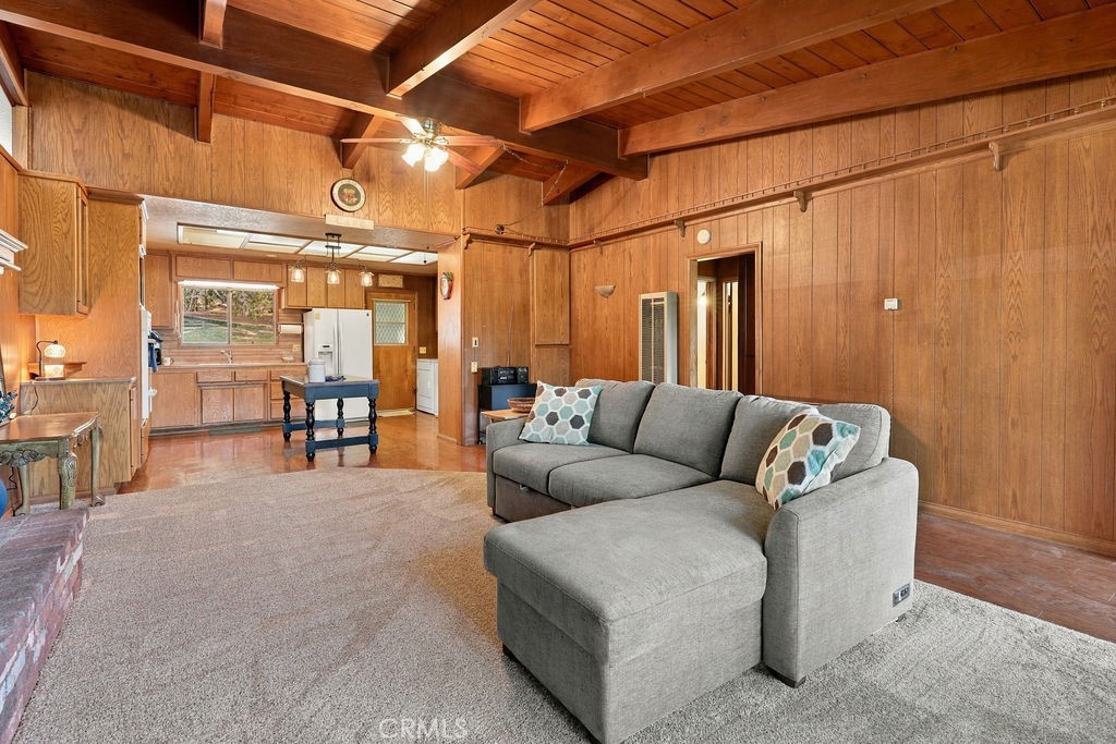 23672 Rocky Dell Property Photo 9