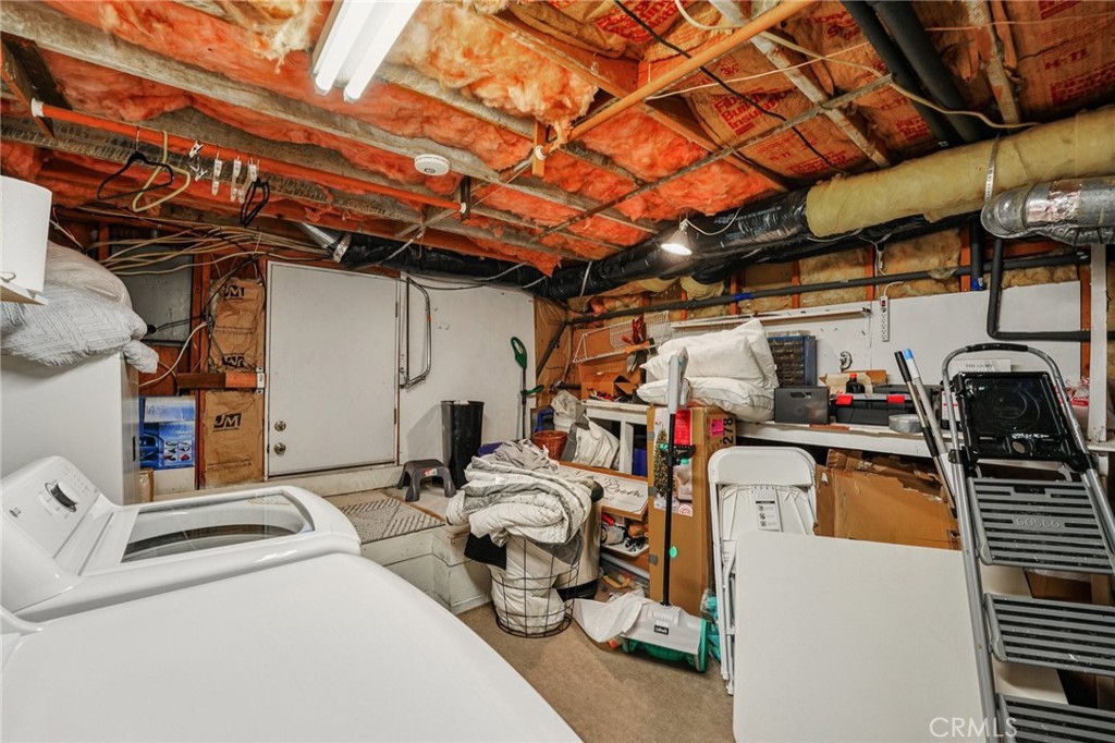 761 W Victoria Court Property Photo 21