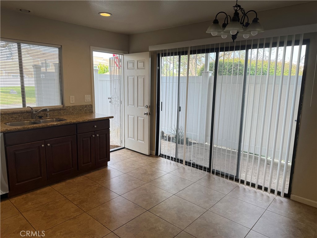 44580 La Paz Property Photo 5