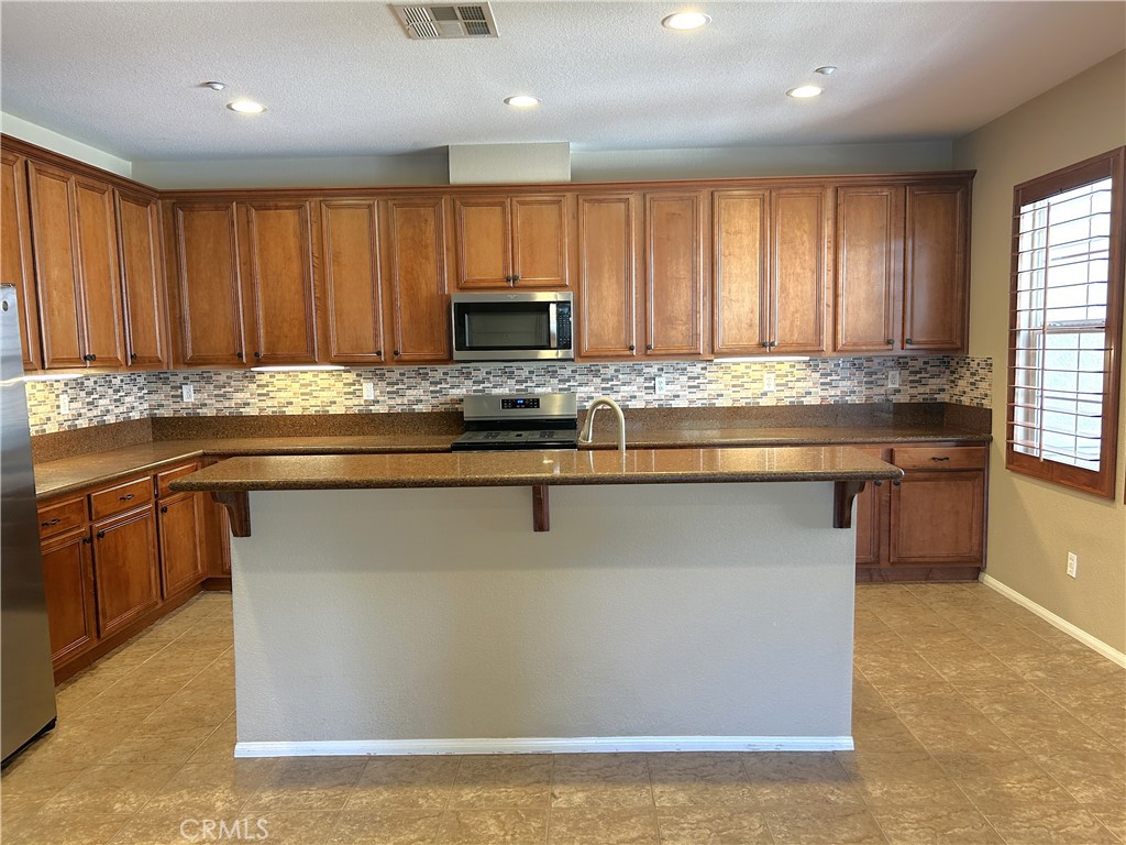 11450 Church Street Property Photo 2