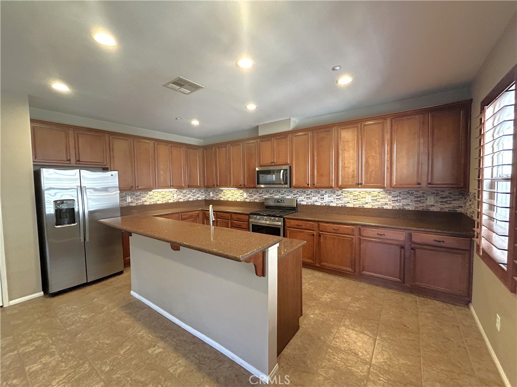11450 Church Street Property Photo 3