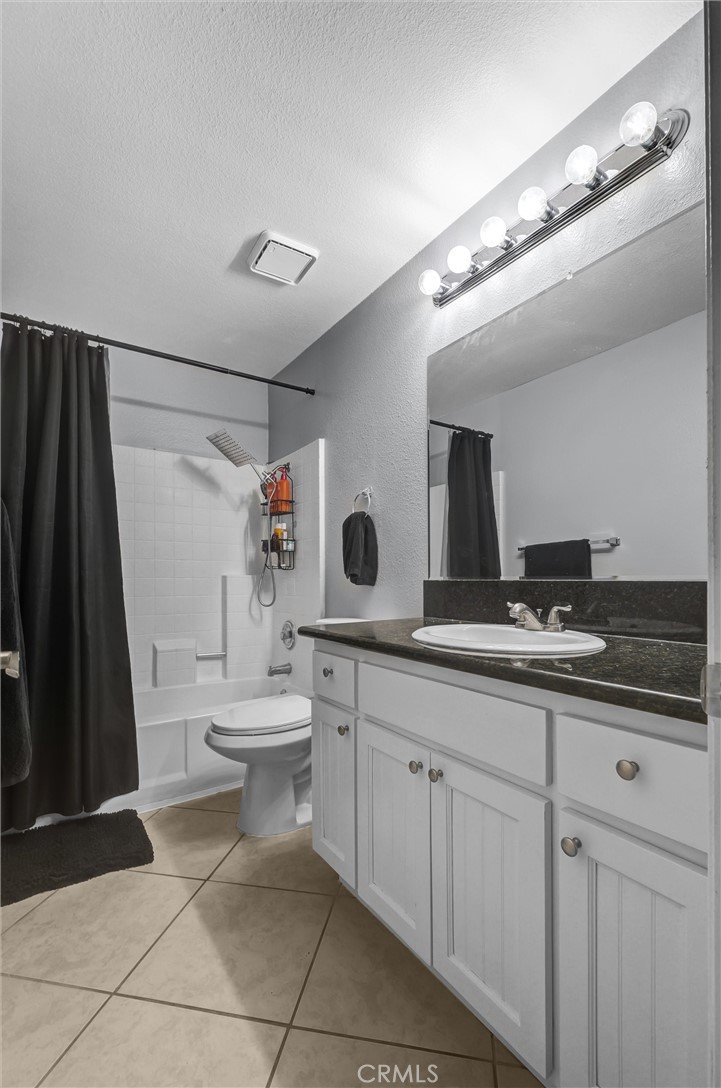 16377 Lakeshore 2b Property Photo 16