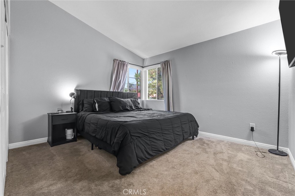 16377 Lakeshore 2b Property Photo 21