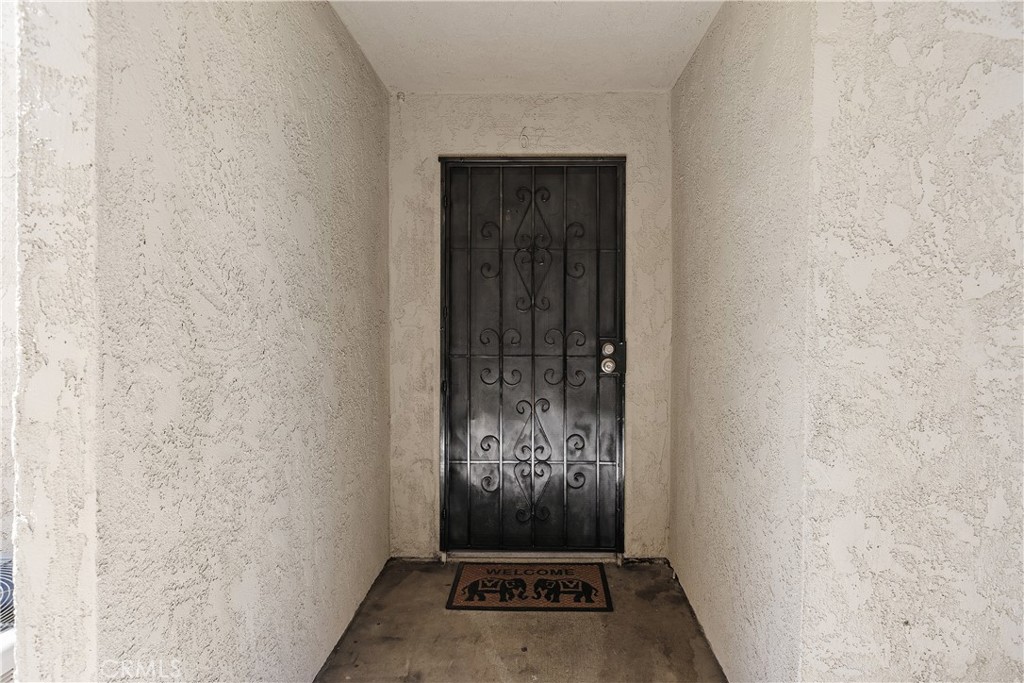 2255 Cahuilla Street 67 Property Photo 7