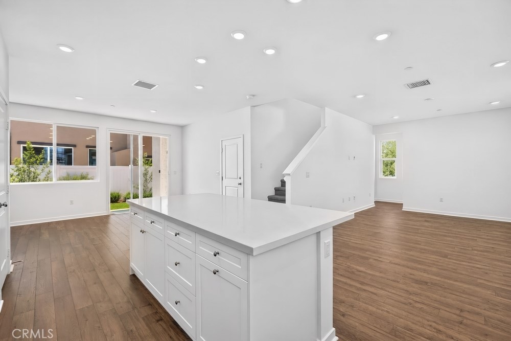 26703 Fig Tree Avenue Property Photo 6
