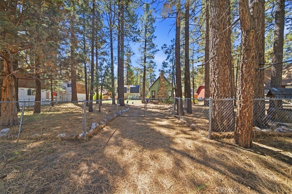 830 E Mountain View Property Photo 2