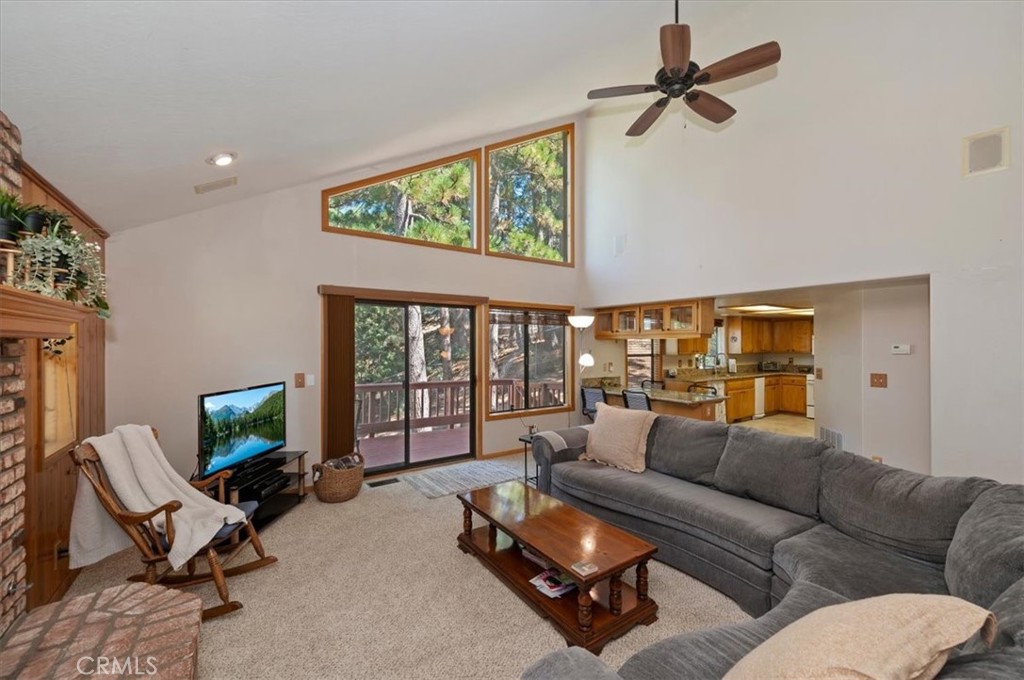 31310 Oakleaf Property Photo 6