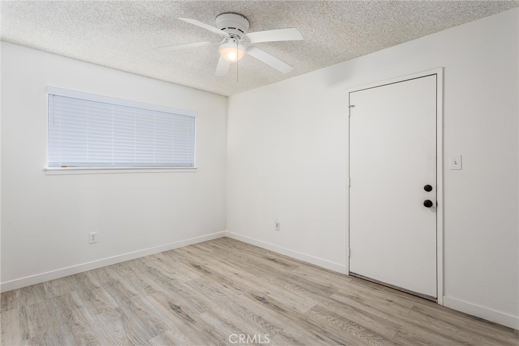 27390 6th Street Property Photo 18