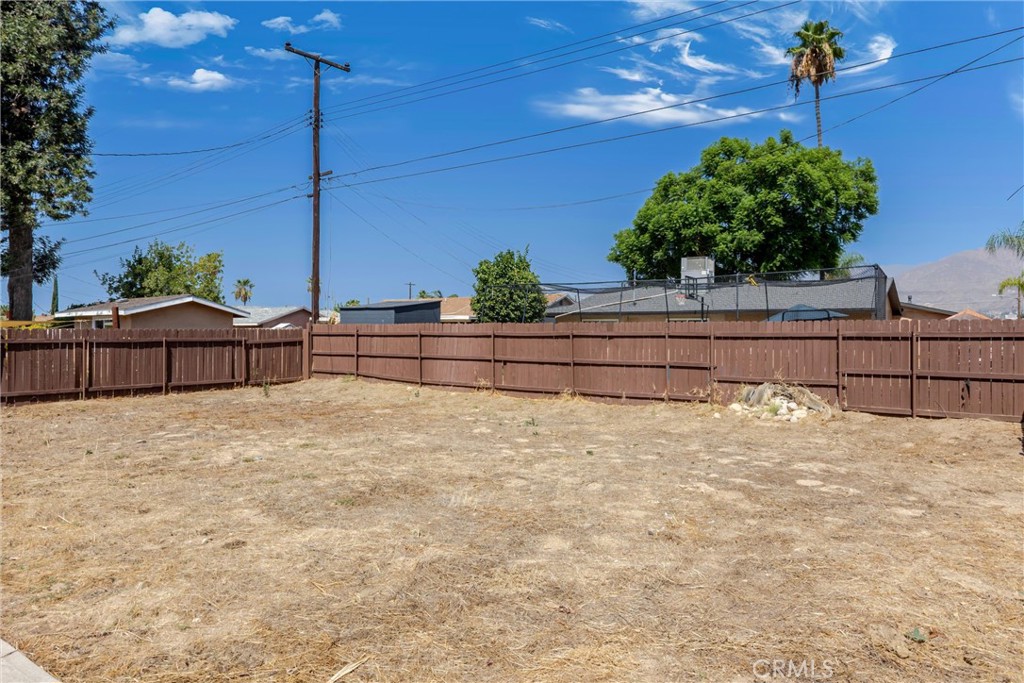 27390 6th Street Property Photo 25