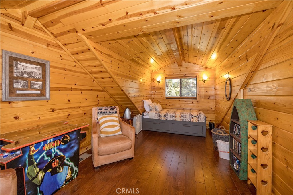 1127 Crags Lane Property Photo 28