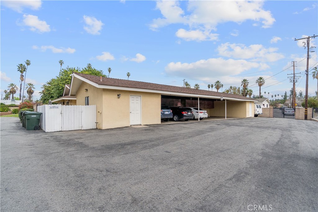 534 Roosevelt Road N Property Photo 17