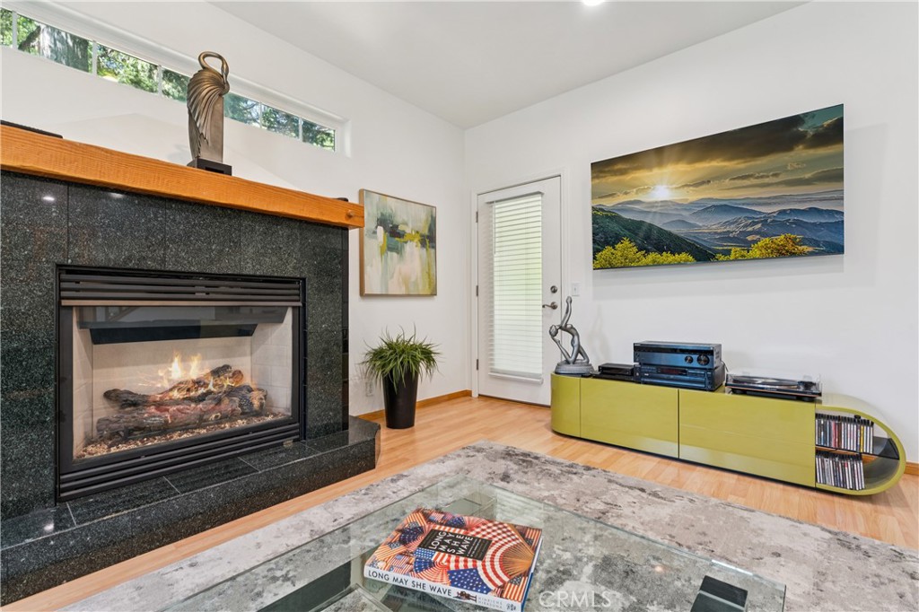 296 Grass Valley Property Photo 12