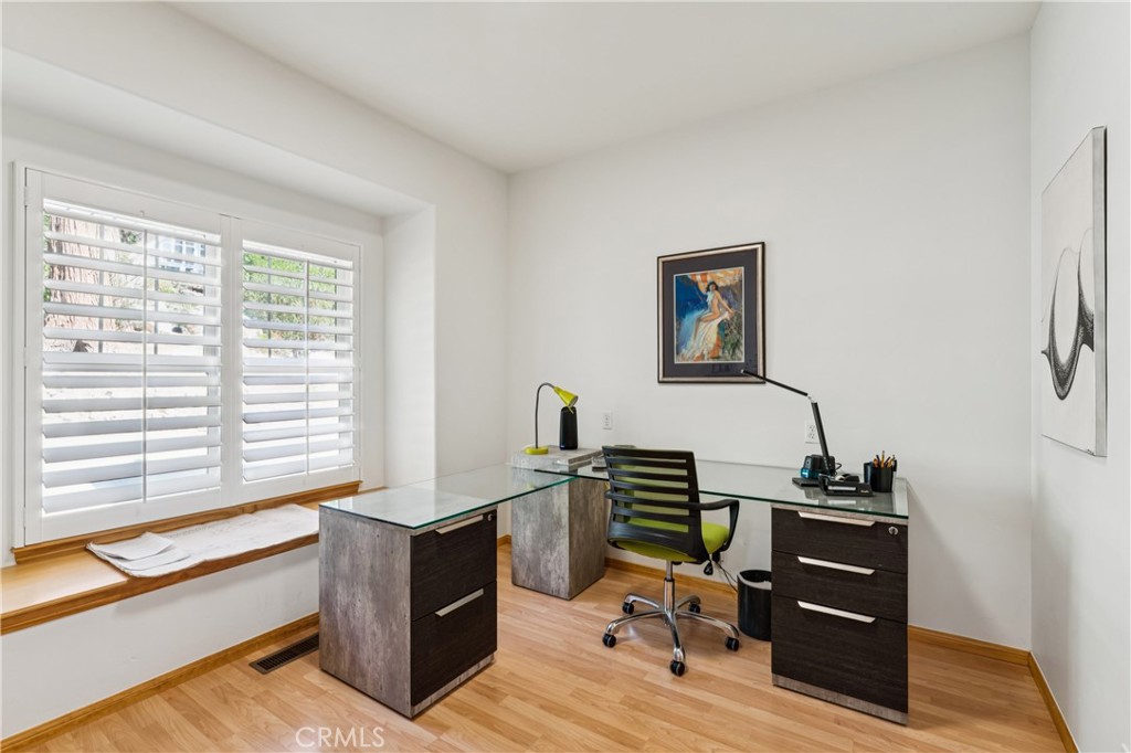 296 Grass Valley Property Photo 22