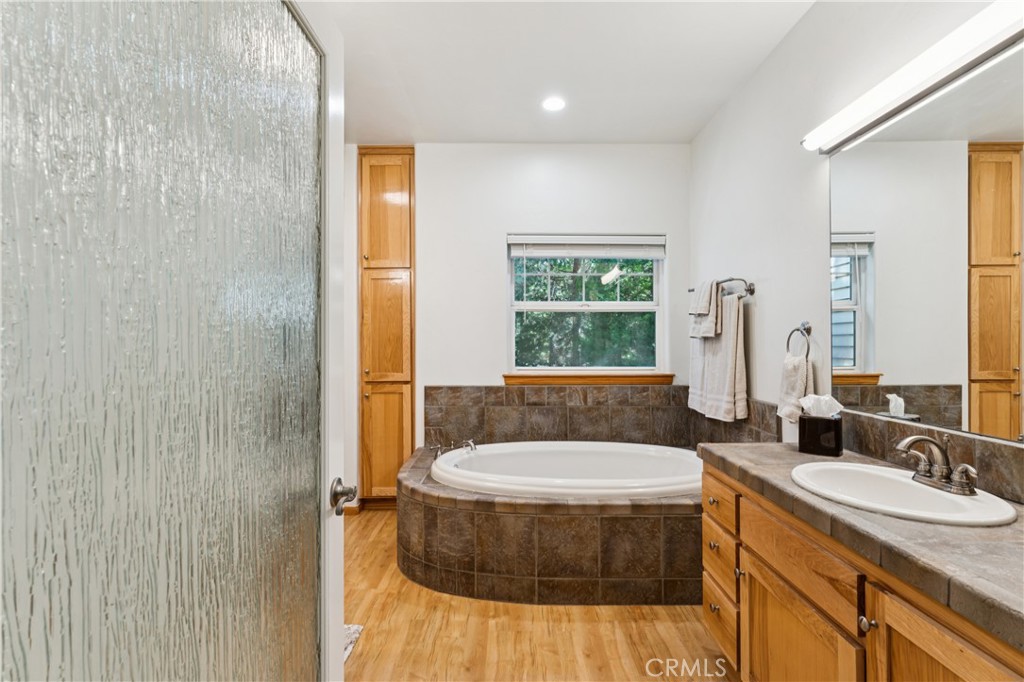 296 Grass Valley Property Photo 26