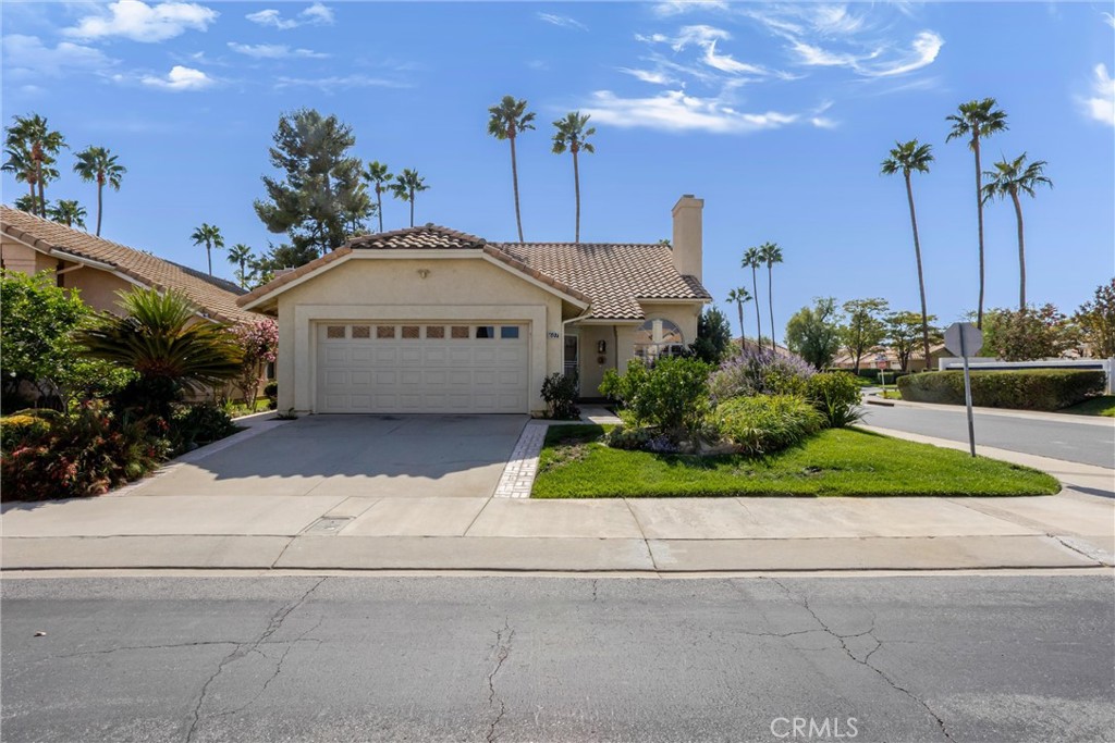 607 Indian Wells Road Property Photo 2
