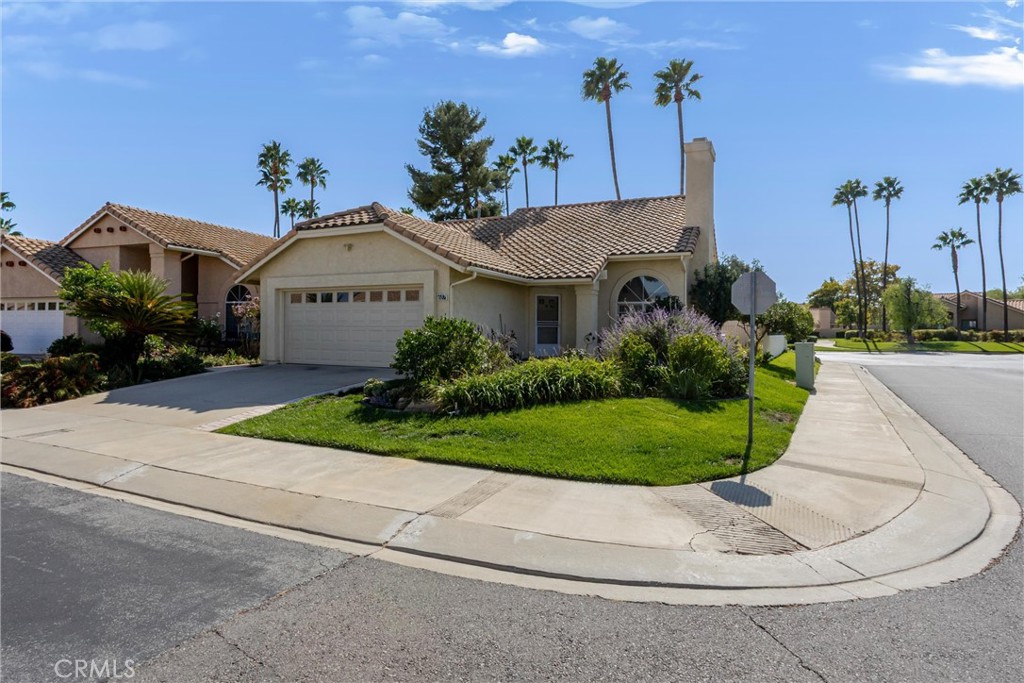 607 Indian Wells Road Property Photo 3