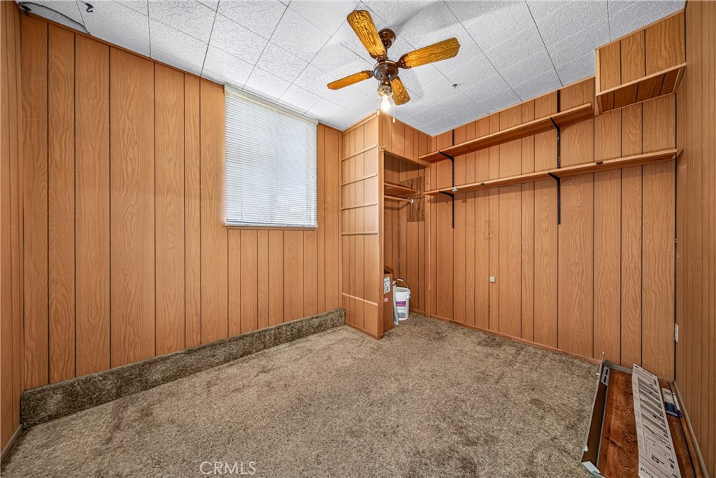 19 Hastings Property Photo 34