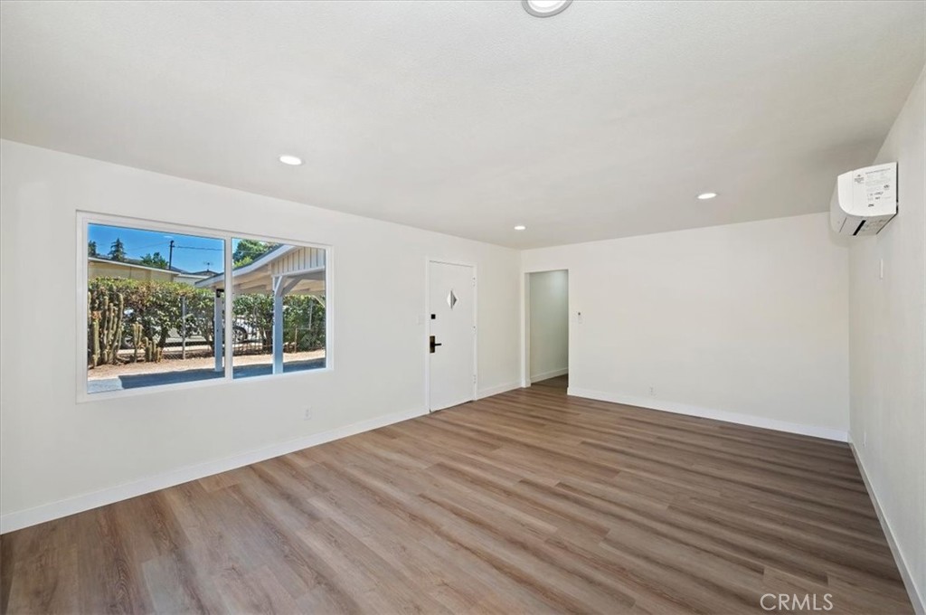 35045 Avenue C Property Photo 9