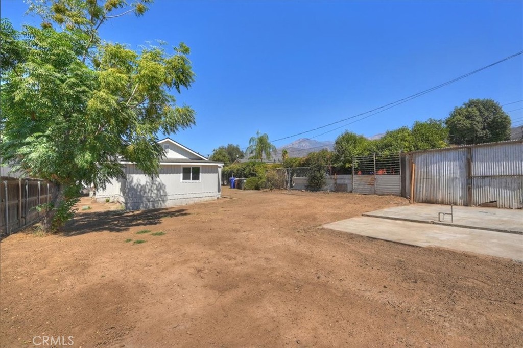 35045 Avenue C Property Photo 28