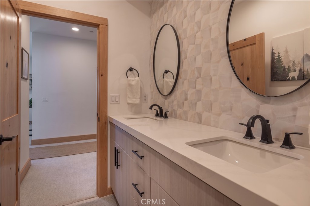 405 Glenwood Property Photo 51