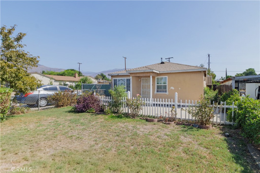 7107 Olive Property Photo 1