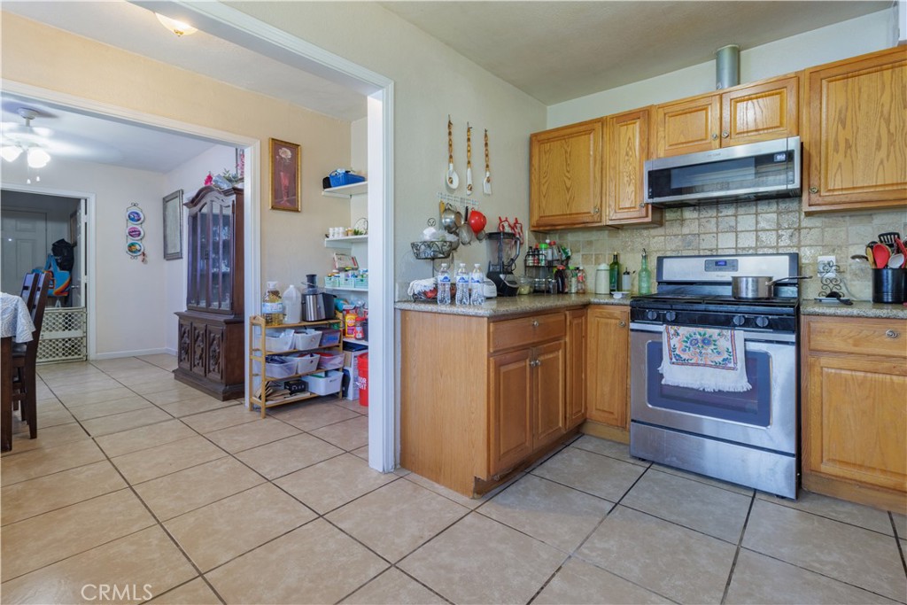 7107 Olive Property Photo 9