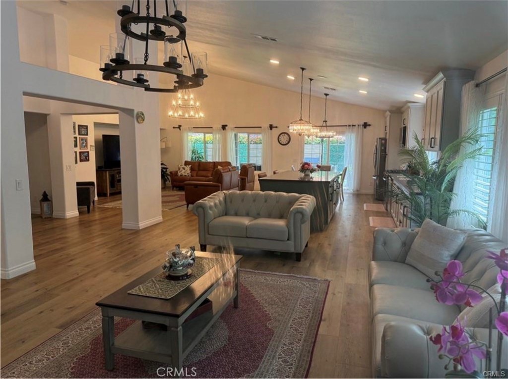 328 Selkirk Property Photo 4