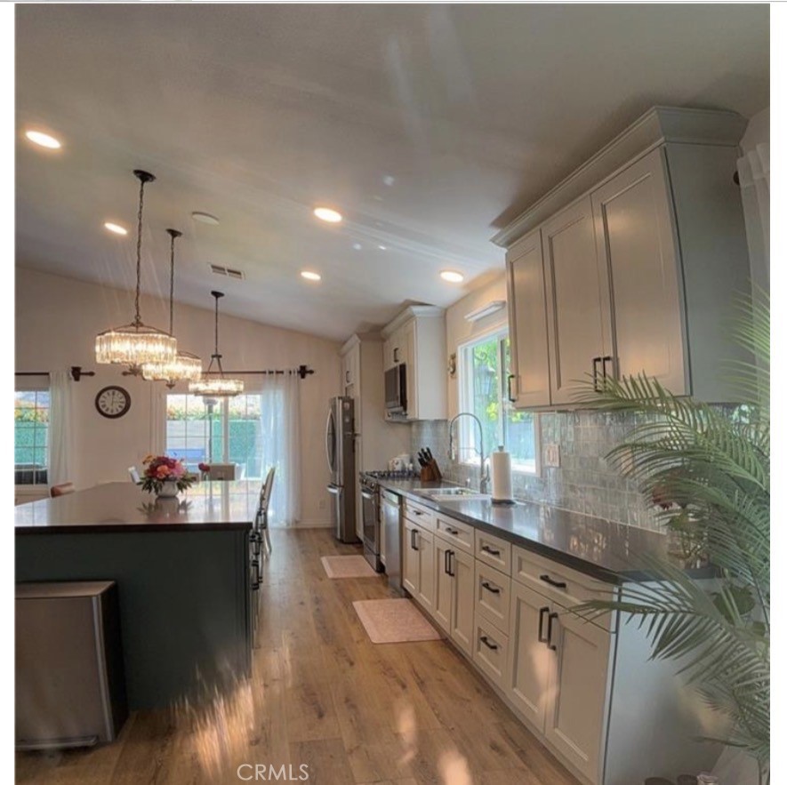 328 Selkirk Property Photo 13