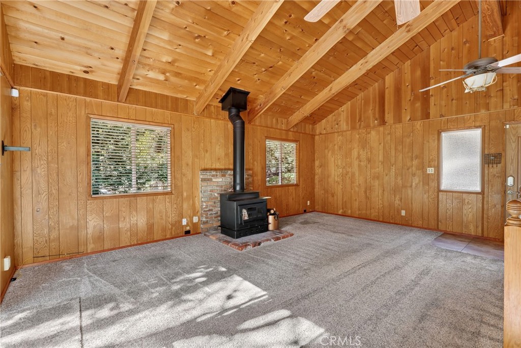 1147 Jungfrau Drive Property Photo 5