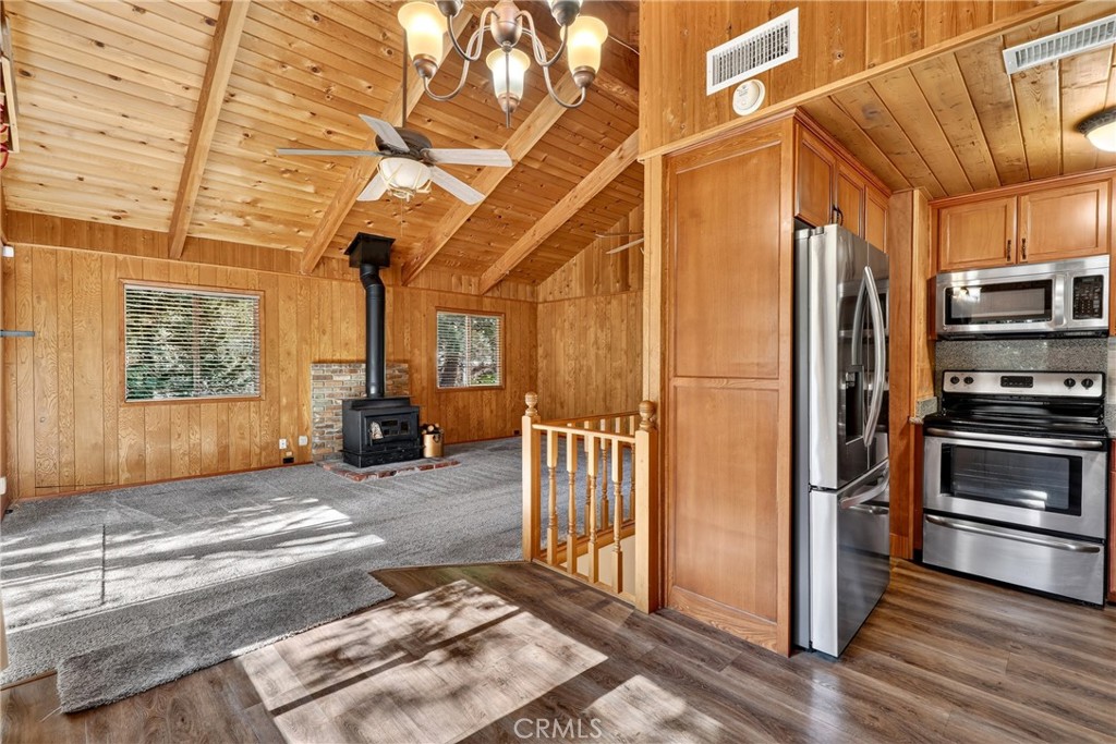 1147 Jungfrau Drive Property Photo 8